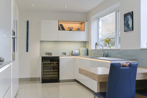 Kitchen- click for photo gallery